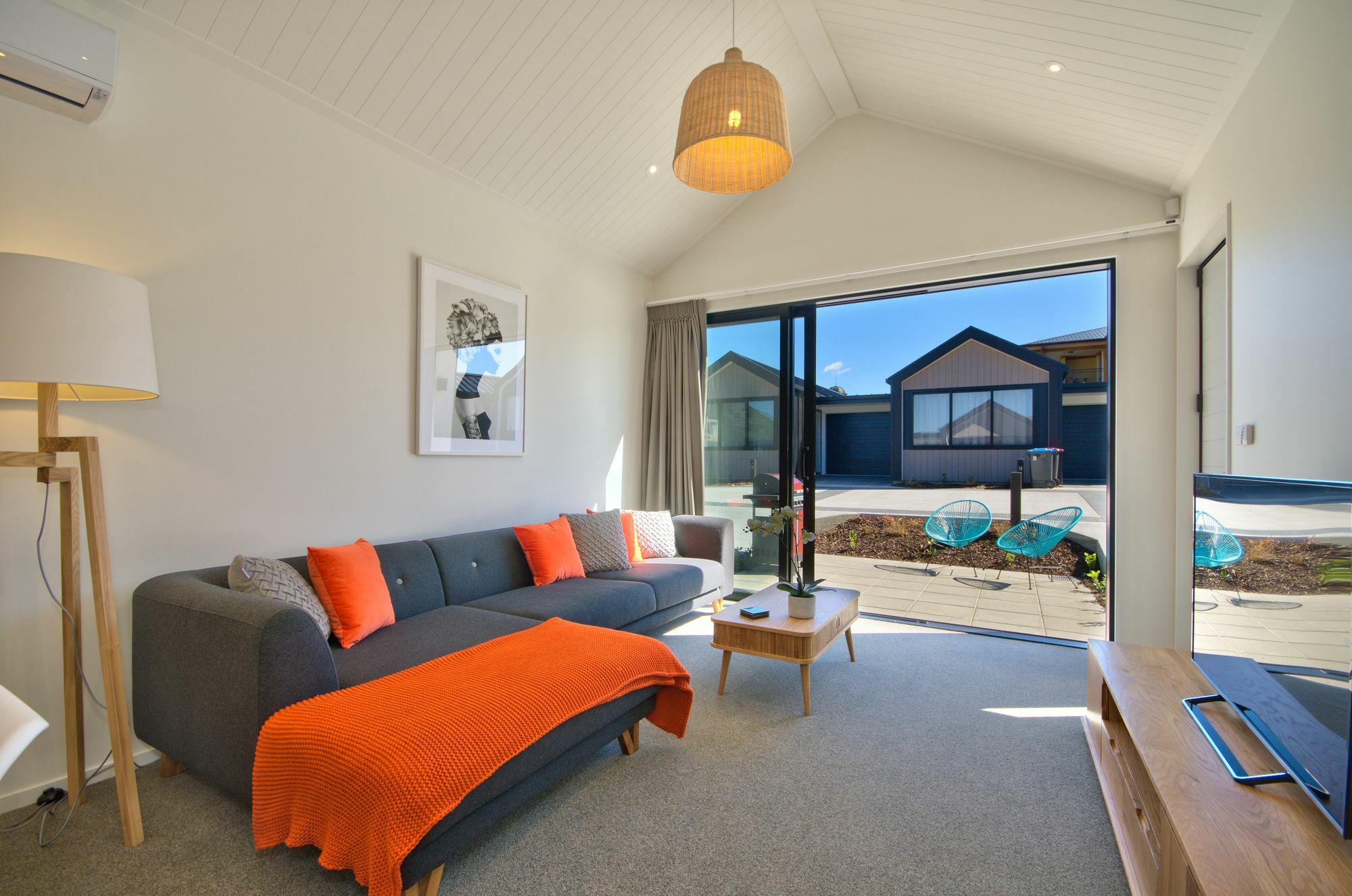 Cherry Blossom Holiday Apartment Queenstown Exterior photo